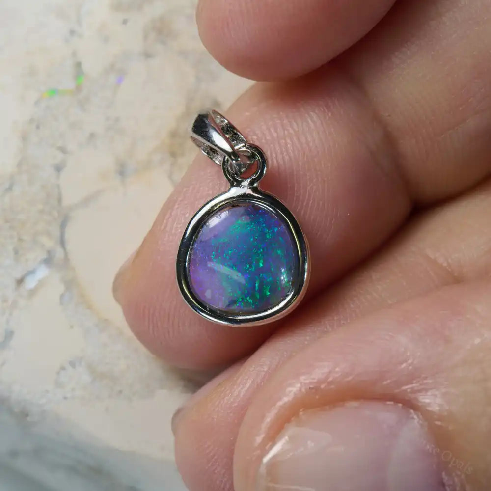 0.70g Lightning Ridge Solid Opal Pendant Silver L 19.4 mm Jewellery