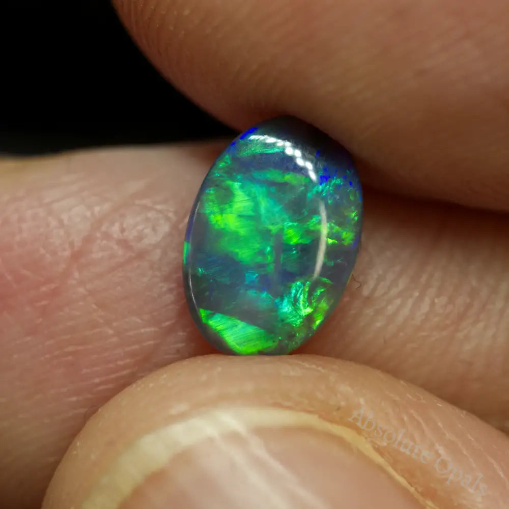 loose gemstone opal