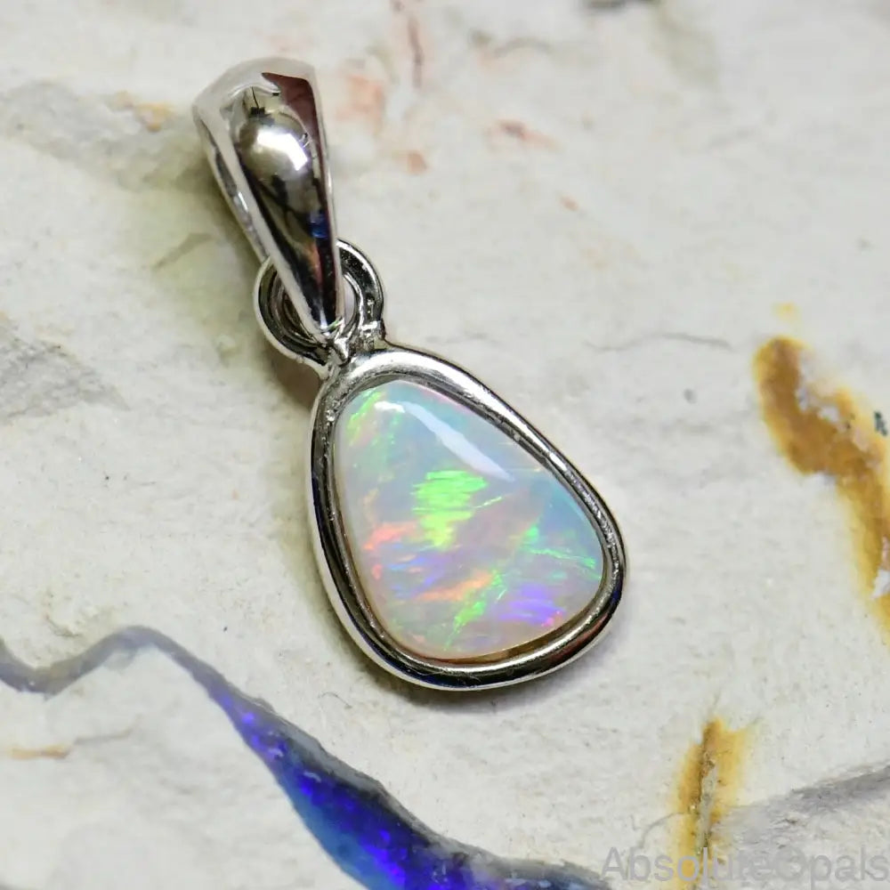 0.88g Australian Lightning Ridge Solid Opal Pendant Silver