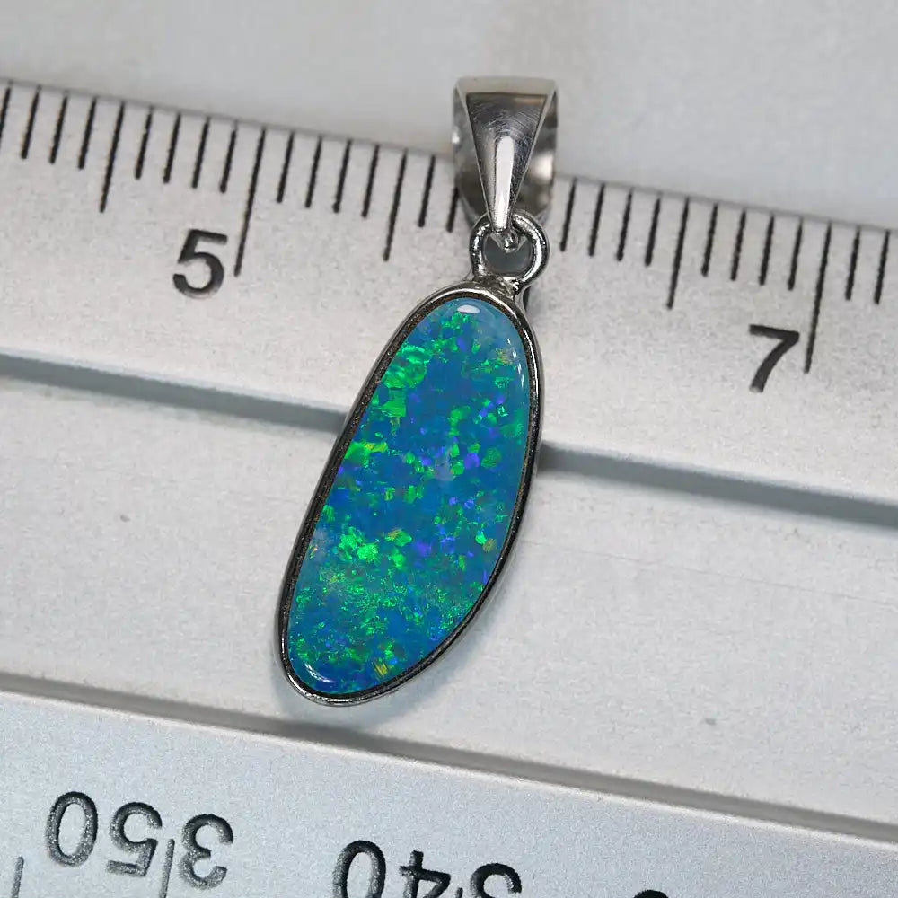 1.04 g Doublet Opal Pendant with Sterling Silver: L 24 mm Jewellery