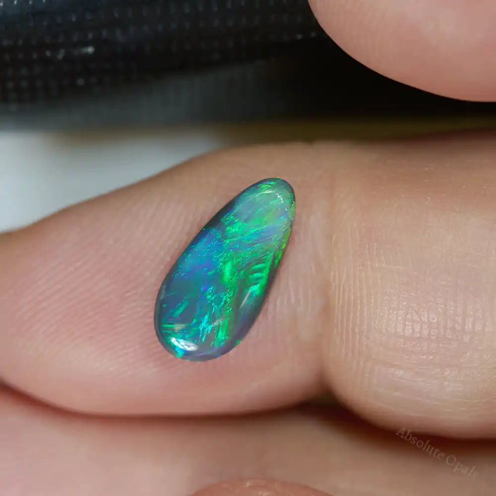 1.52 cts Black Opal Lightning Ridge Solid Cut Stone Black Opal