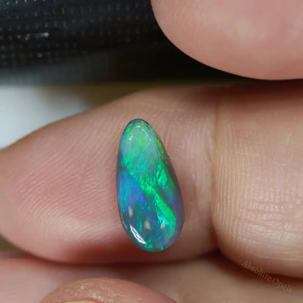 1.52 cts Black Opal Lightning Ridge Solid Cut Stone Black Opal