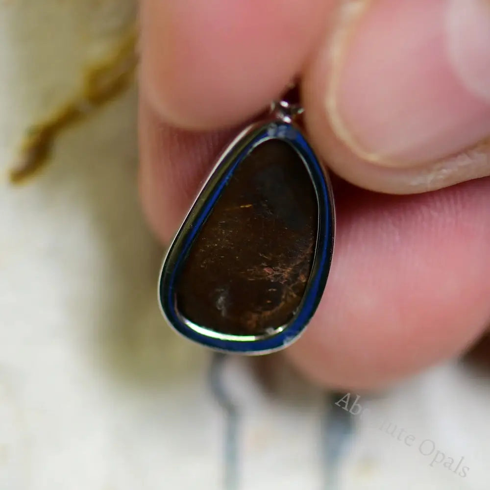 1.58 G Australian Doublet Opal With Silver Pendant: L 25.3 Mm Jewellery