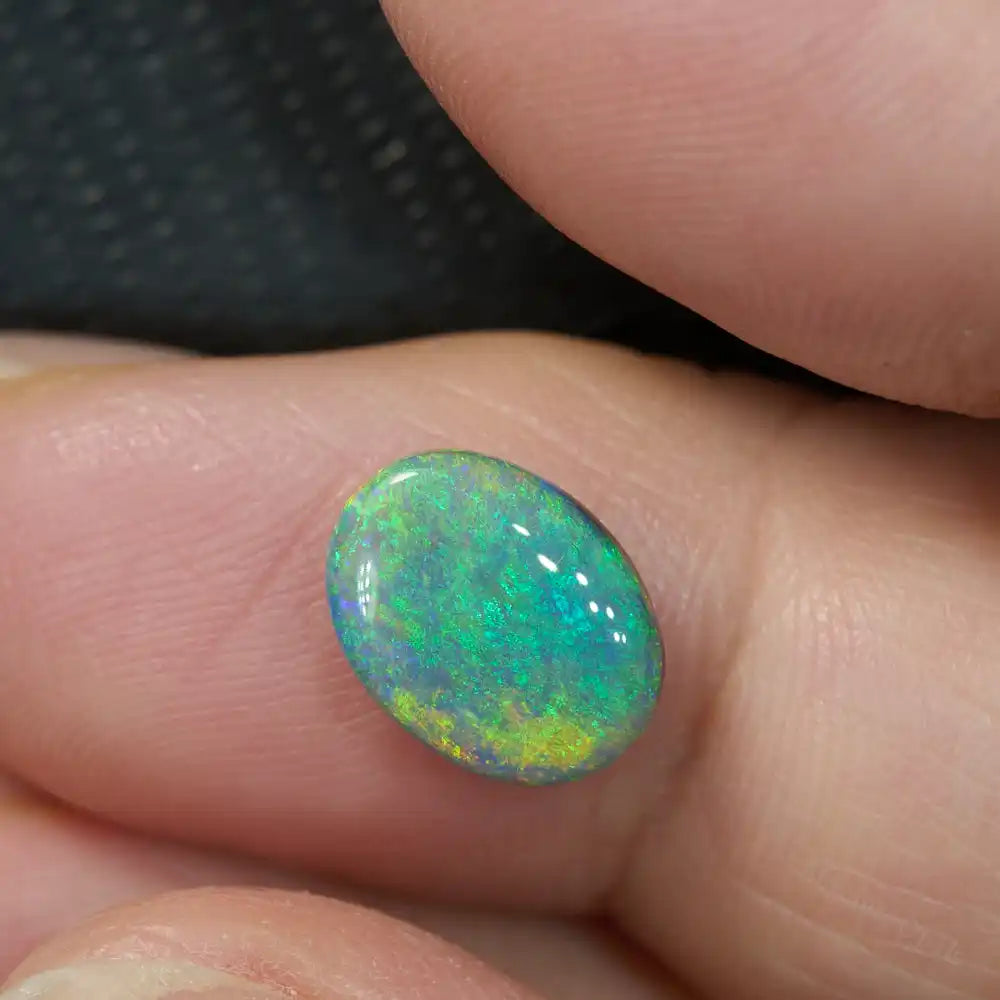 1.72 cts Dark Opal Lightning Ridge Solid Stone Semi Black Opal