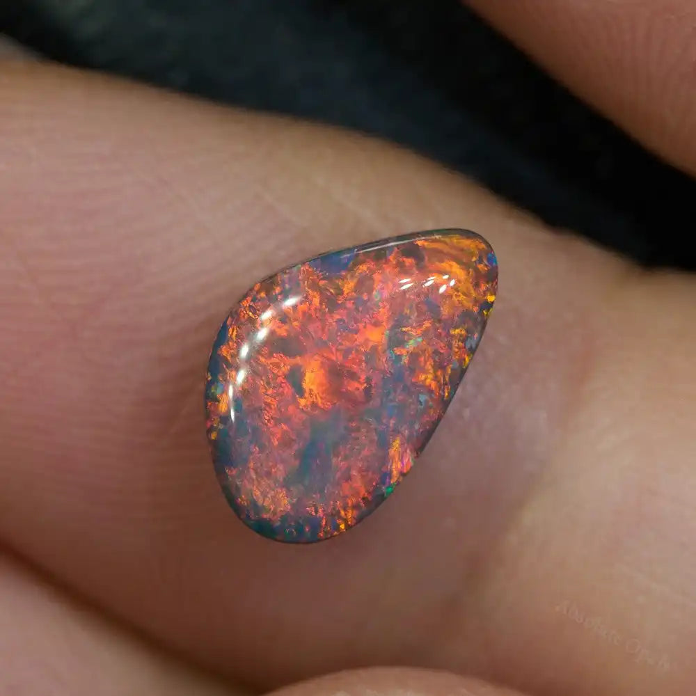 1.86 cts Black Opal Lightning Ridge Solid Cut Stone Black Opal