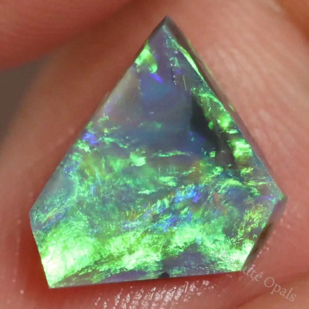 11.9 Cts Black Opal Rough Parcel Rubs 11.3-15.6X6.2-13.5X2.6-6.4Mm