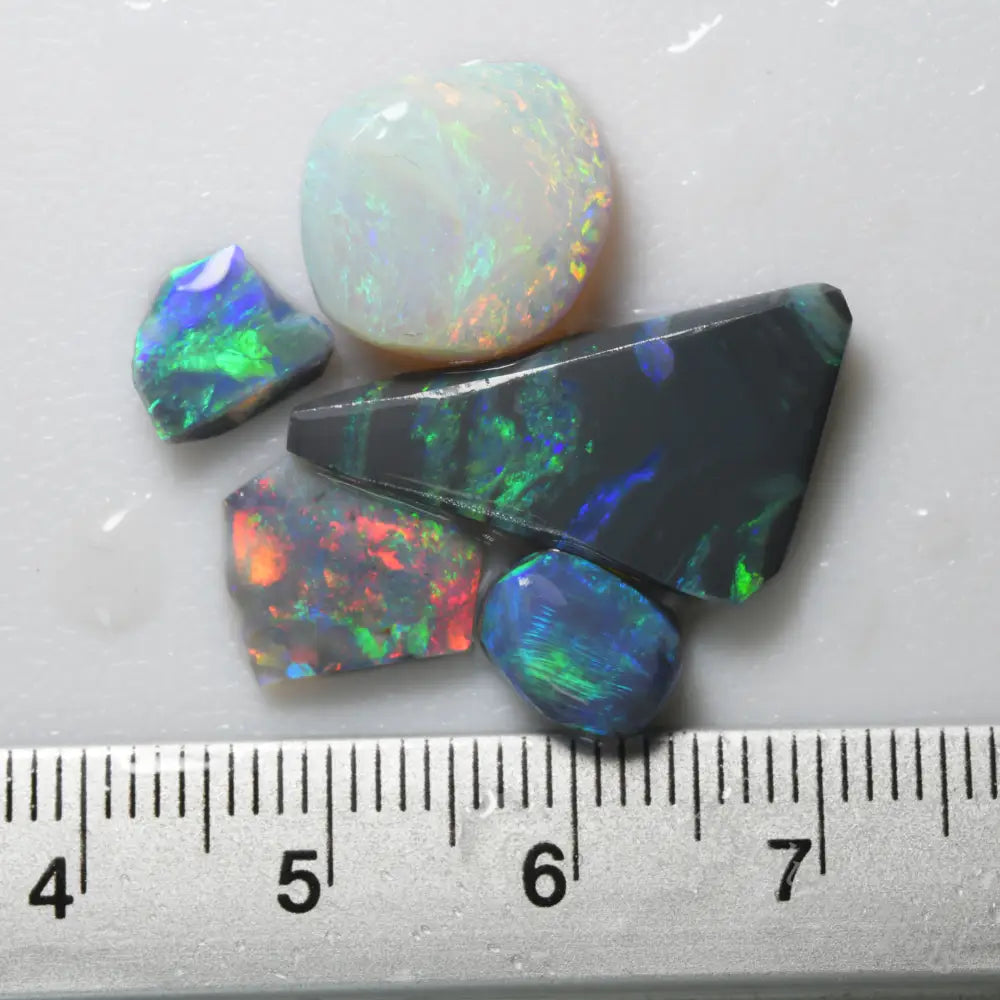 13.86 cts Rough Black Opal Parcel Lightning Ridge Rubs