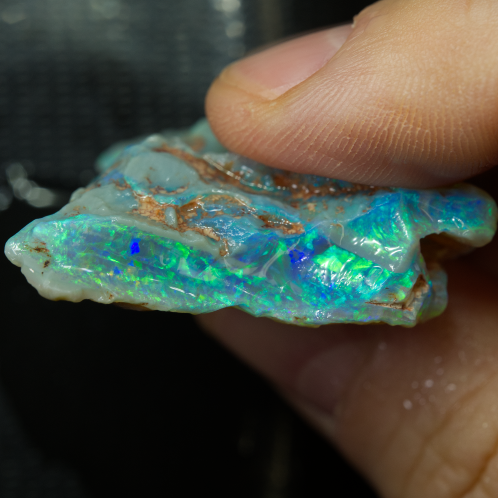 gem rough opal