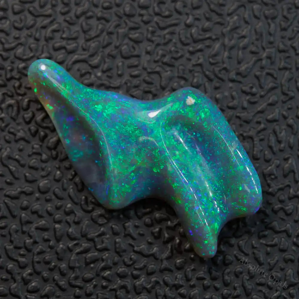 2.92 cts Black Opal Lightning Ridge Solid Carving Stone Black Opal