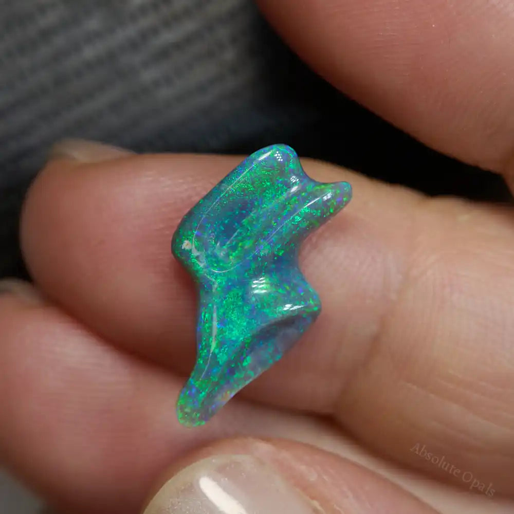 2.92 cts Black Opal Lightning Ridge Solid Carving Stone Black Opal