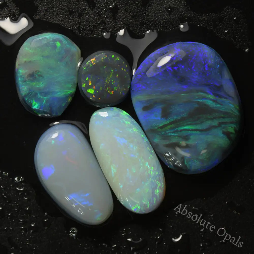 20.39 cts Rough Black Opal Parcel Lightning Ridge Rubs