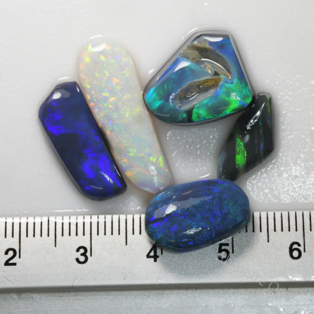 loose rough opal