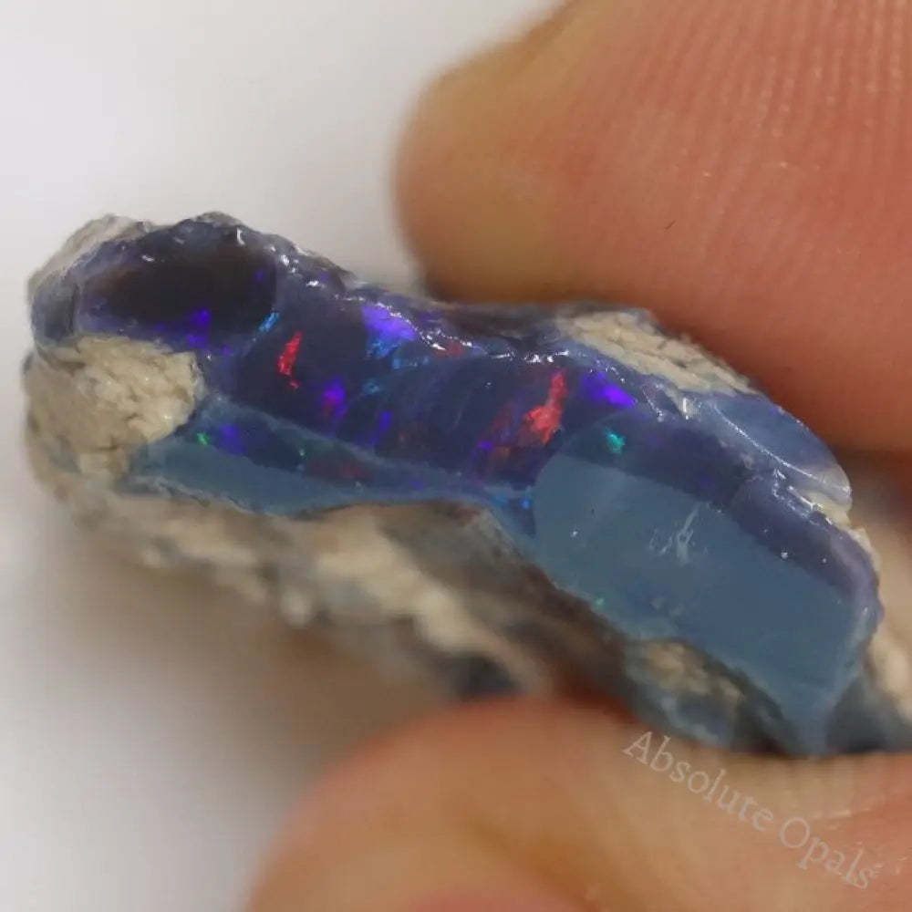 25.30 Cts Single Black Opal Rough For Carving 39.3X36.6X11.9Mm