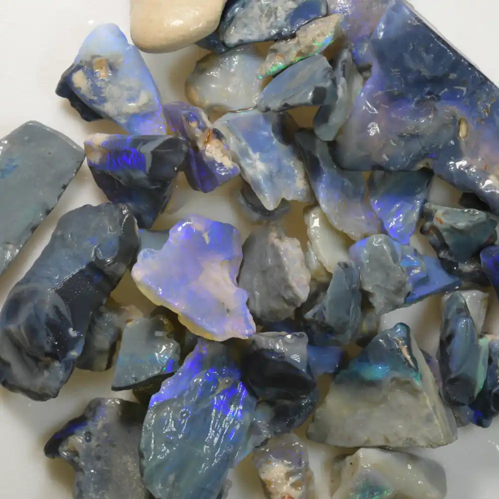 260 cts Rough Opal Parcel Lightning Ridge - Potch and Colour Rough Opal