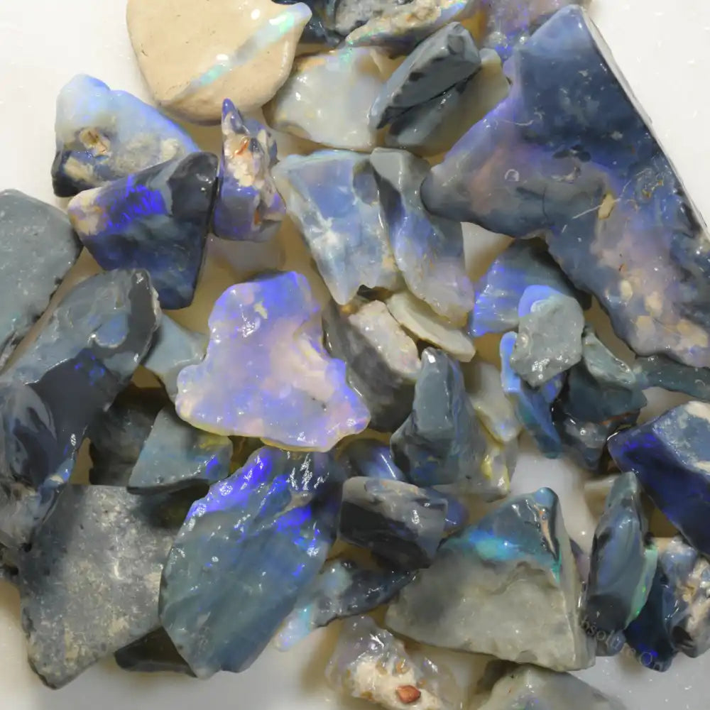 260 cts Rough Opal Parcel Lightning Ridge - Potch and Colour Rough Opal