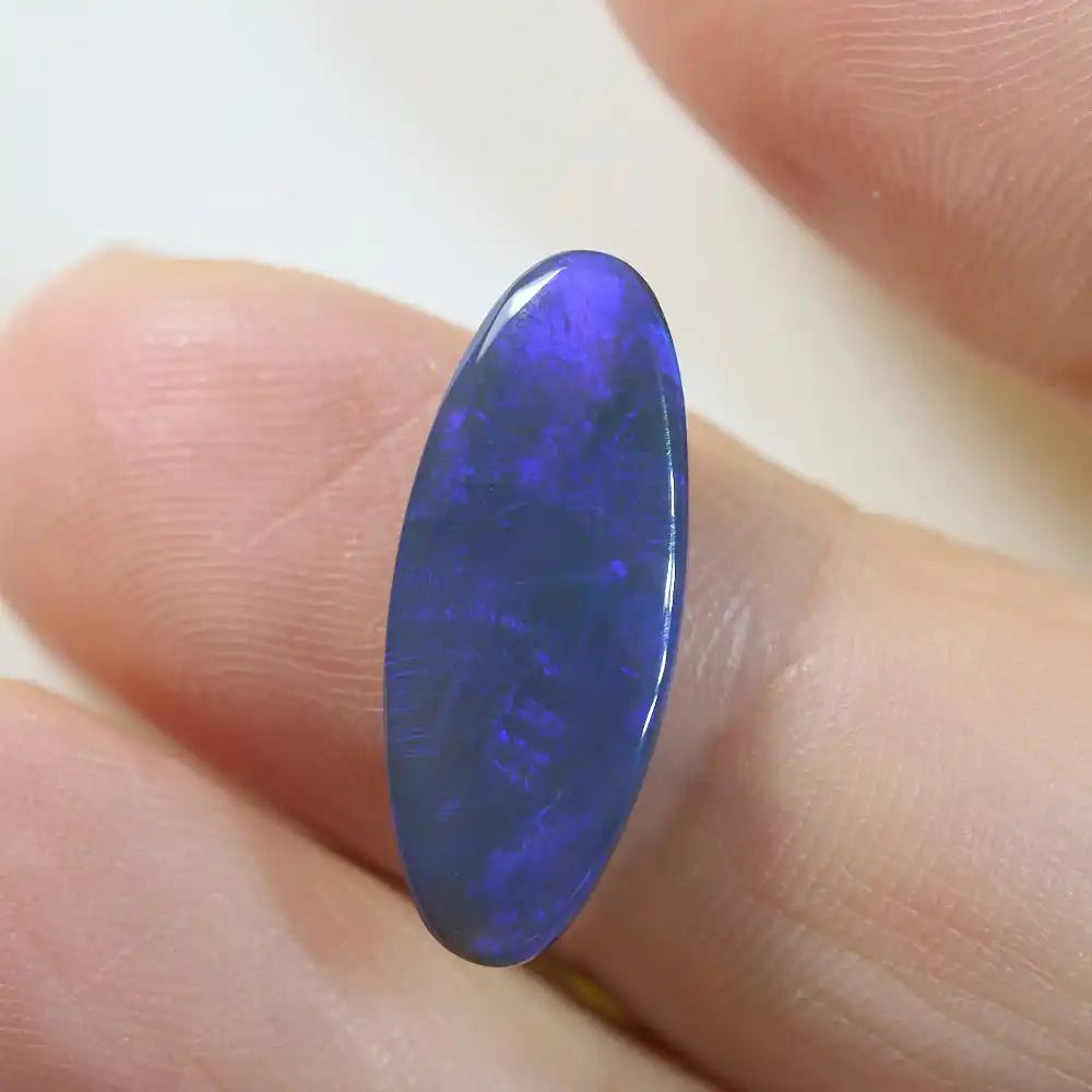 4.18 cts Black Opal Lightning Ridge Solid Cut Stone Black Opal