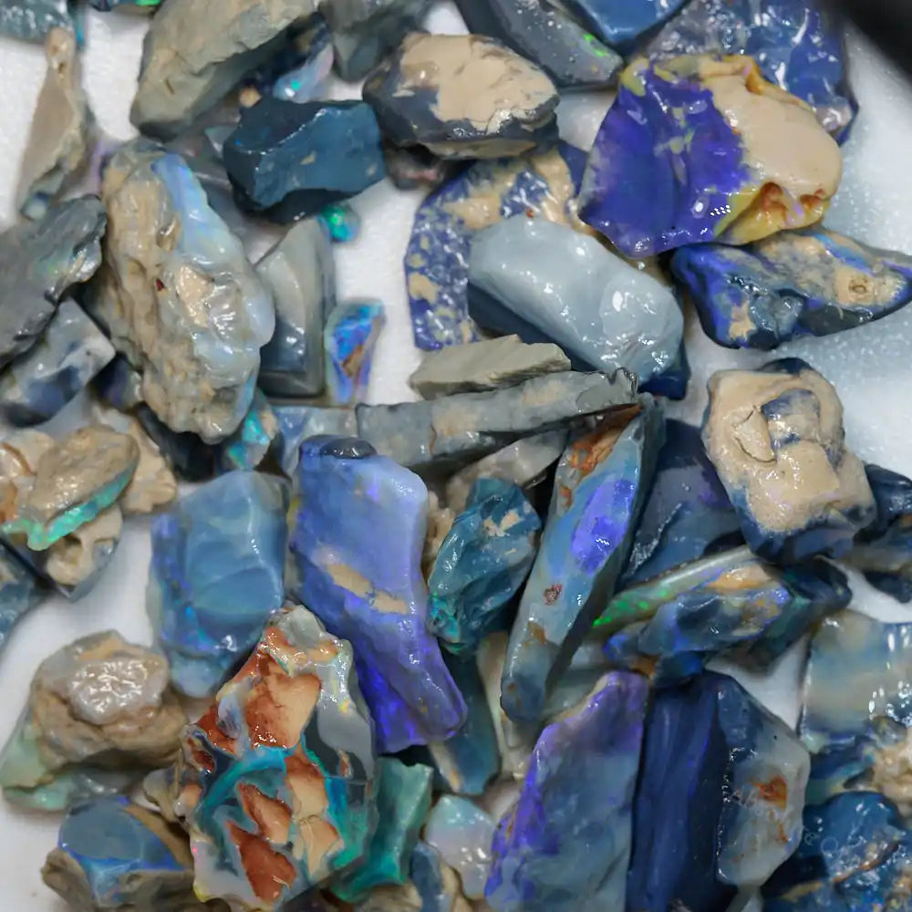 426 cts Rough Opal Parcel Lightning Ridge Potch and Colour Semi Rough Rough Opal