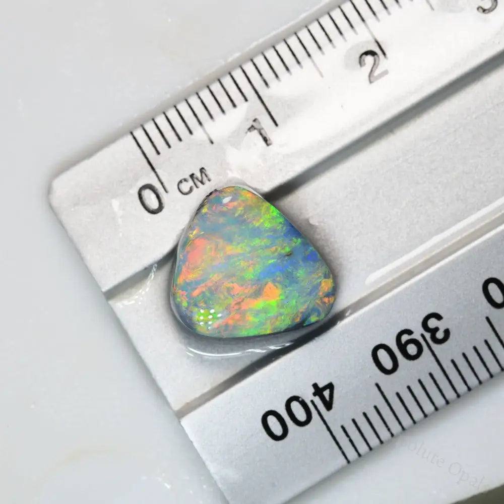 5.40 cts Rough Opal, Rub Lightning Ridge