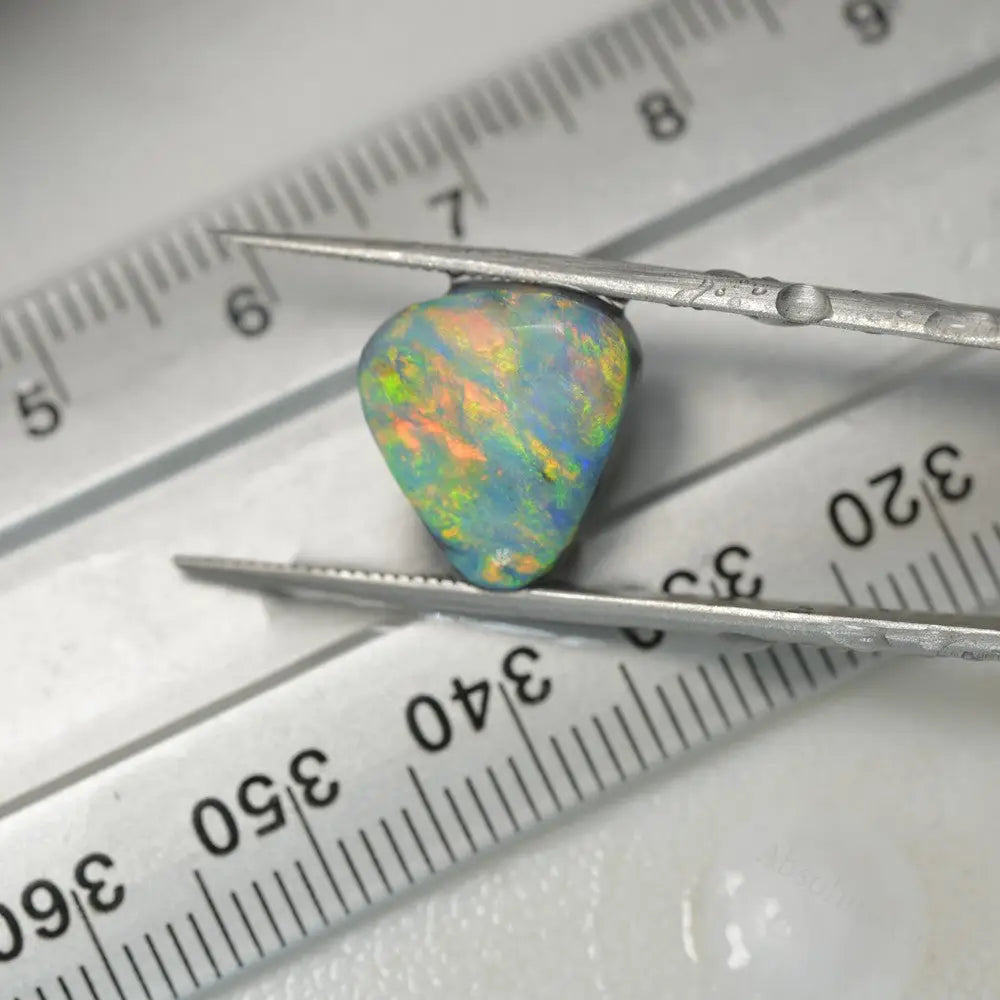 5.40 cts Rough Opal, Rub Lightning Ridge