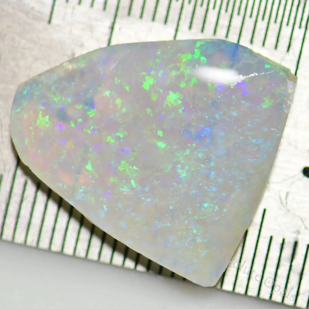 7.95 Cts Australian Single Rough Opal Rub Lightning Ridge