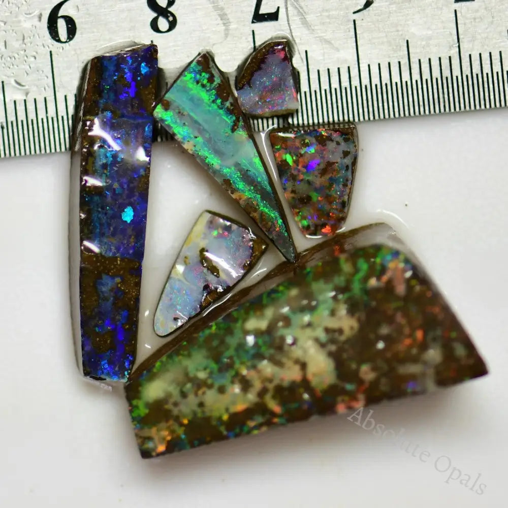  Rough boulder opal