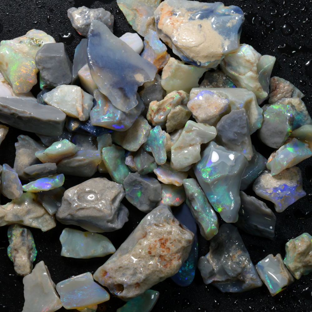 163 cts Rough Opal Parcel Lightning Ridge - Potch and Colour