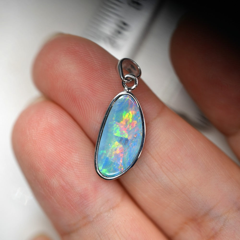 Australian Opal Doublet Pendant 14K GOLD 1.42g  L24.9 mm
