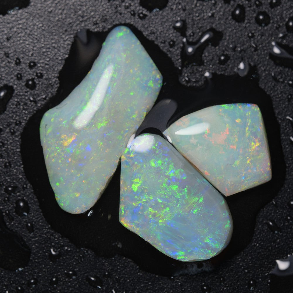 8.24 cts Rough Opal Parcel Rubs Lightning Ridge