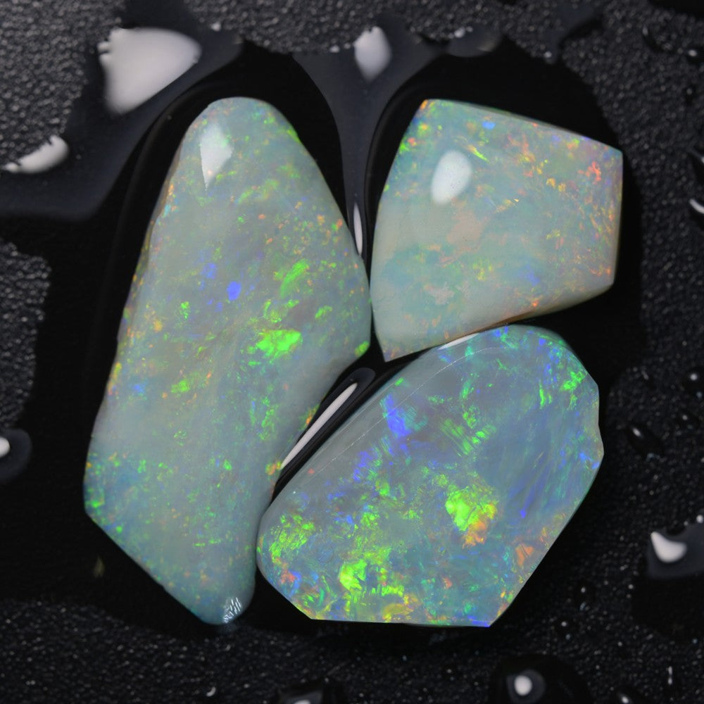8.24 cts Rough Opal Parcel Rubs Lightning Ridge