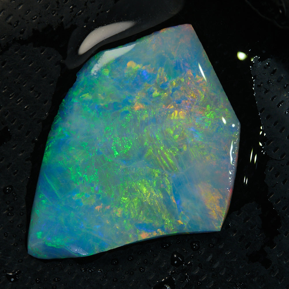 4.82 cts Rough Opal Lightning Ridge Thin For Doublet or Inlay