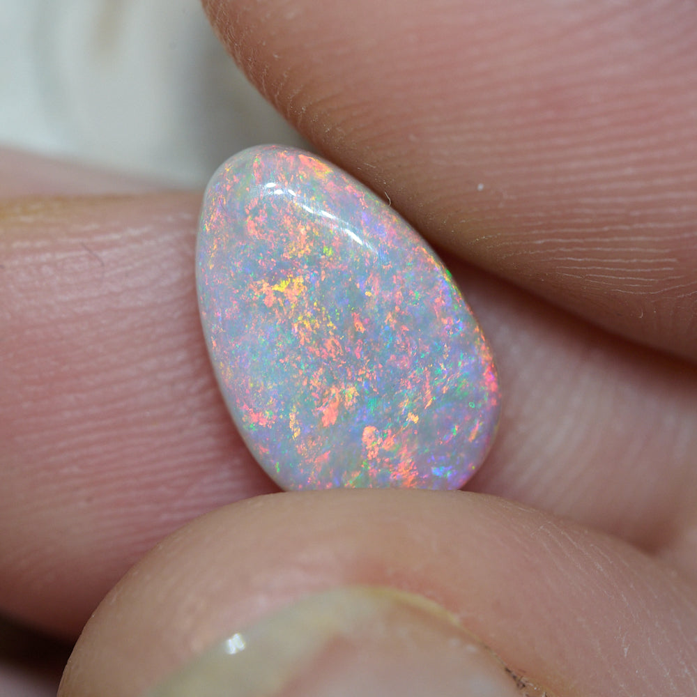 2.07 cts Dark Opal Lightning Ridge Solid Cut Stone