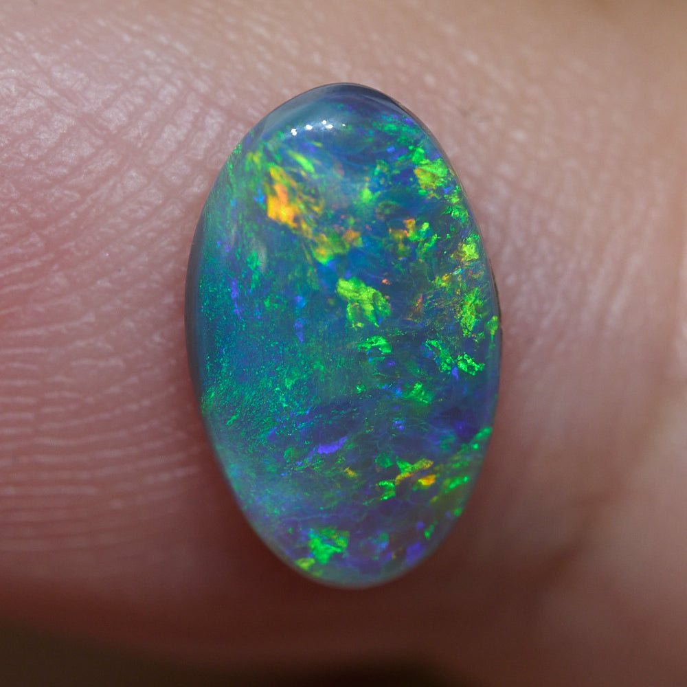 1.01 cts Dark Opal Lightning Ridge Solid Cut Stone