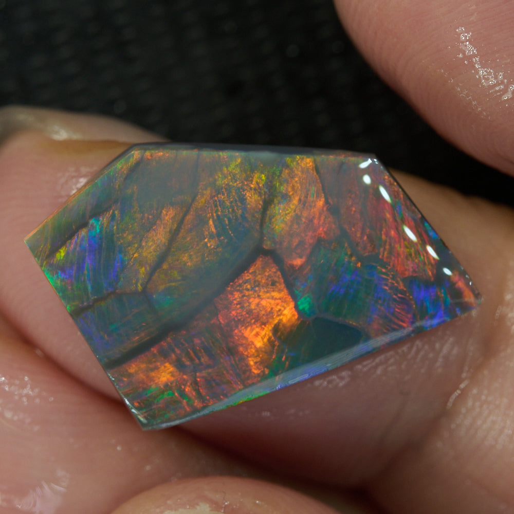 Rough opal rub from Lightning Ridge with red fire – natural Australian opal for cutting or collecting