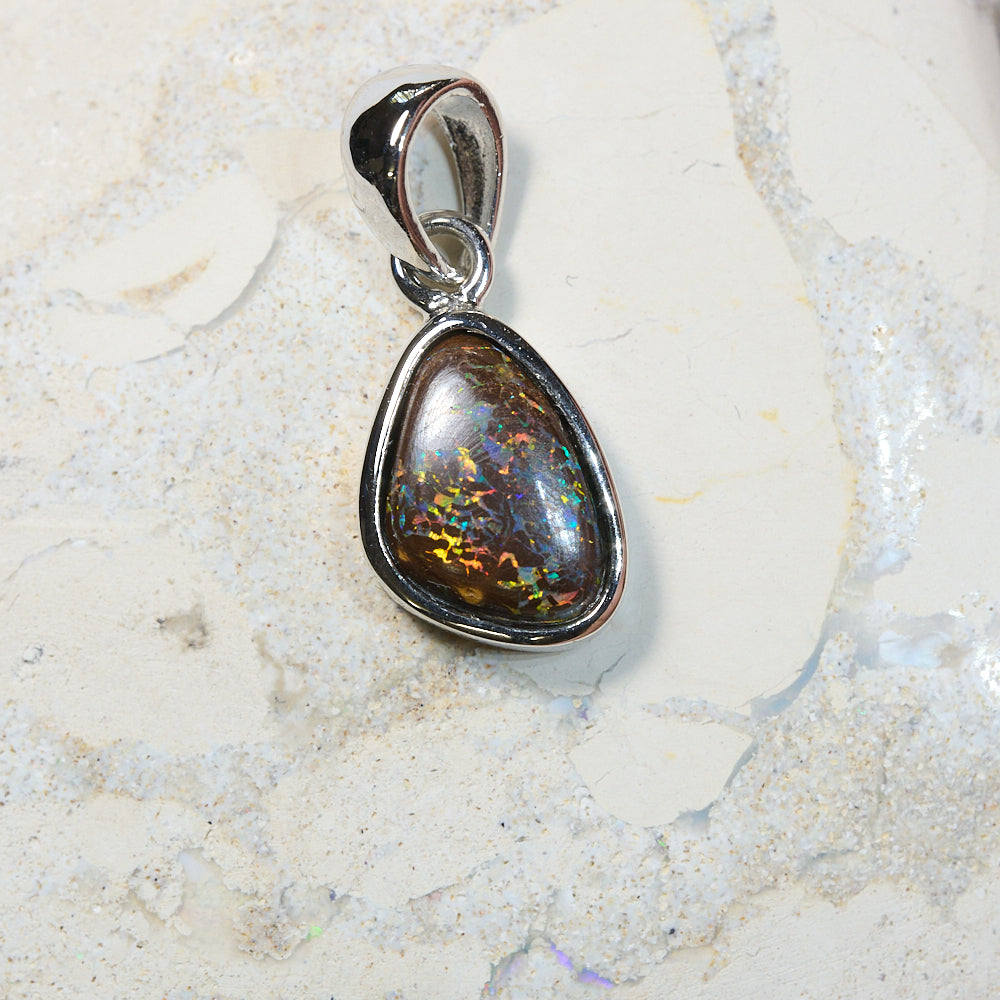 1.2 g  Boulder Opal with Silver Pendant : L 20.2 mm