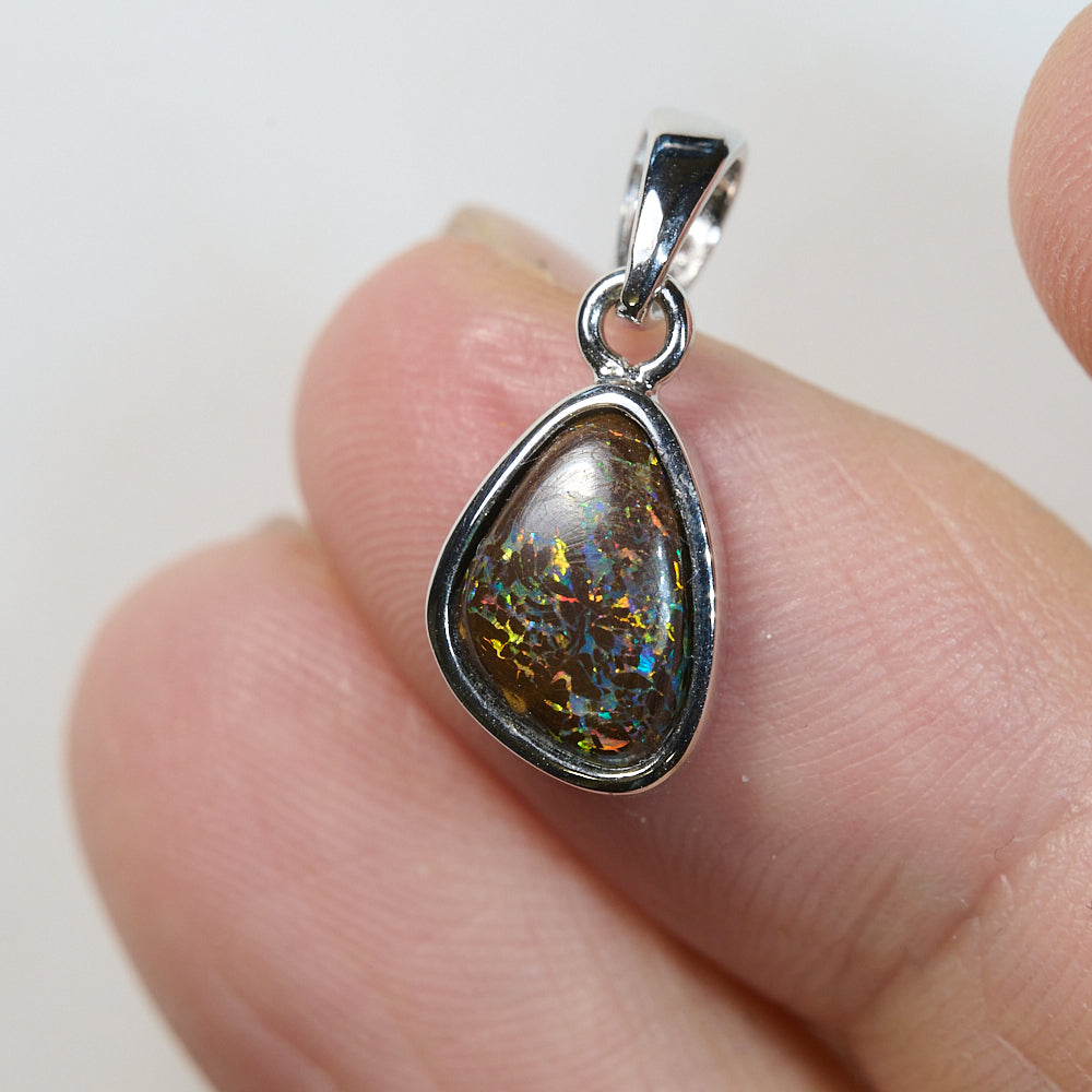 1.2 g  Boulder Opal with Silver Pendant : L 20.2 mm