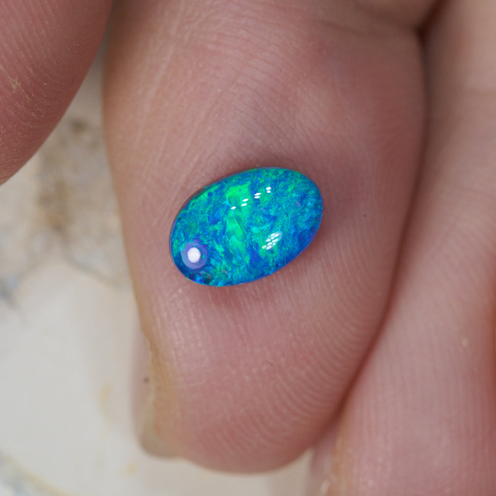 0.83 cts Doublet Opal Stone Lightning Ridge