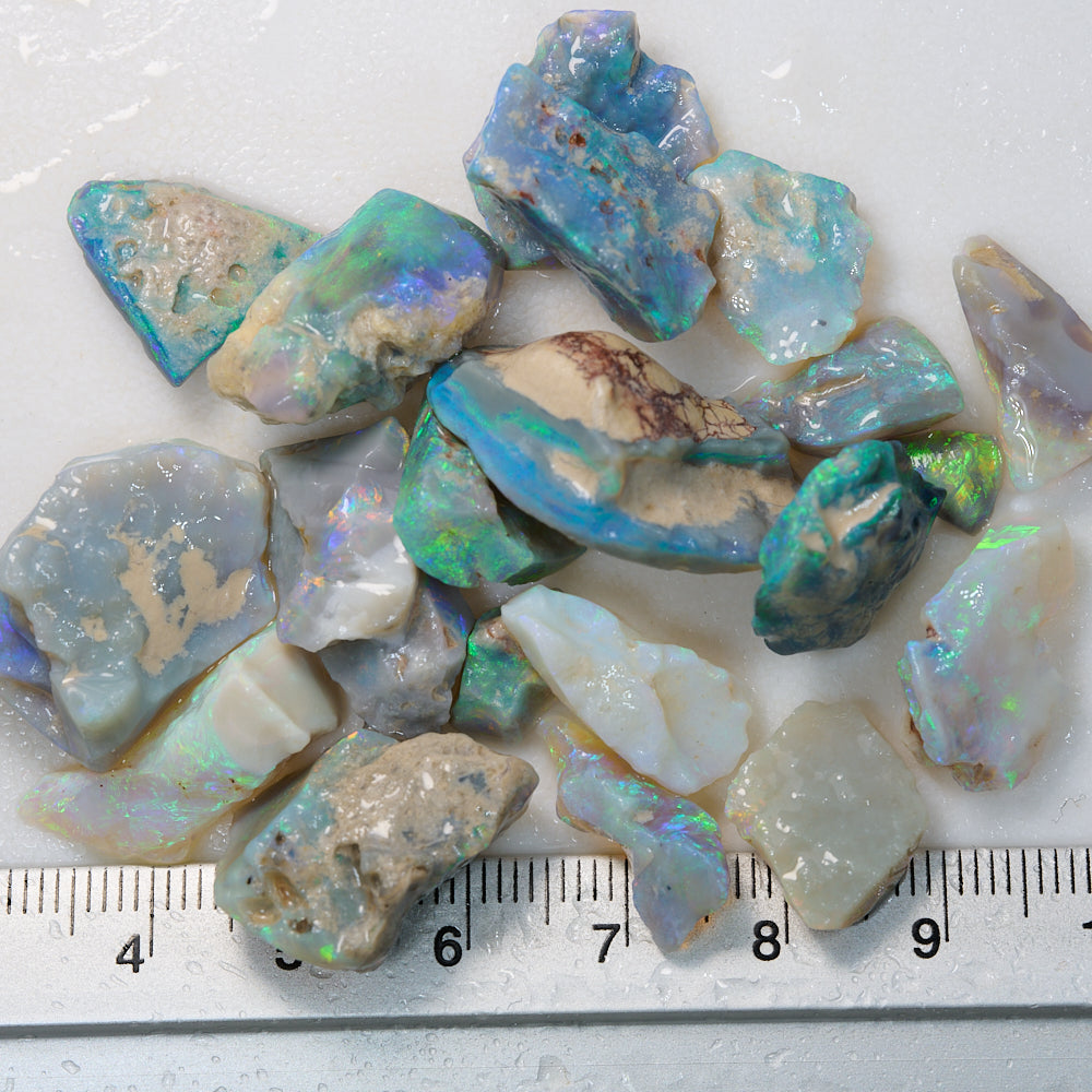 124 cts Rough Opal Parcel  Lightning Ridge -Mine Run