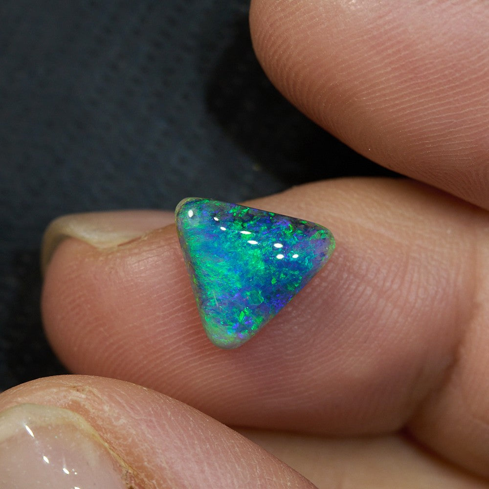 1.64 cts Black Opal cut, not set (Lightning Ridge)