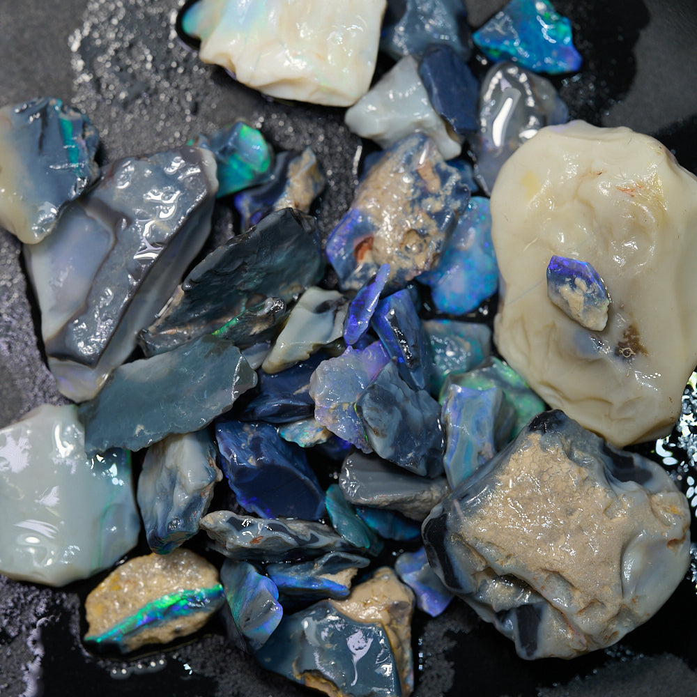 black rough opal