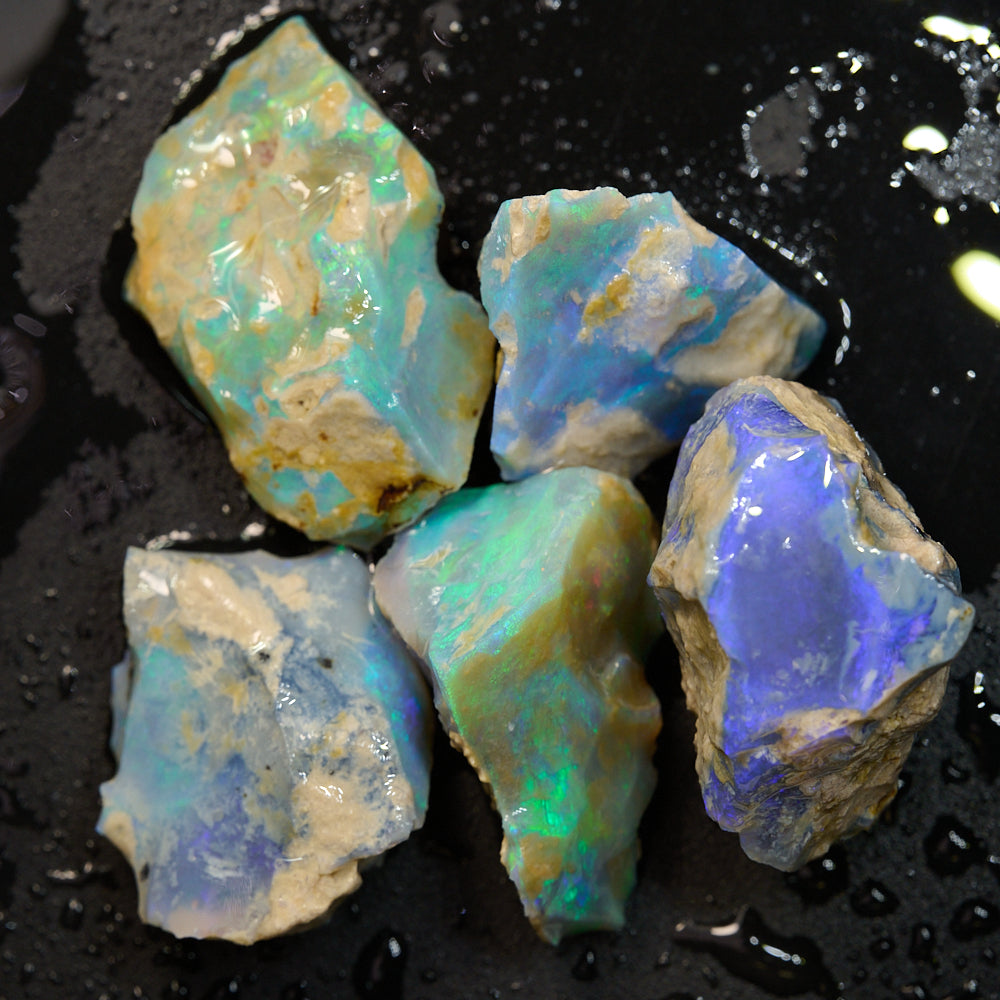 80 cts Rough Opal Parcel  Lightning Ridge -Mine Run