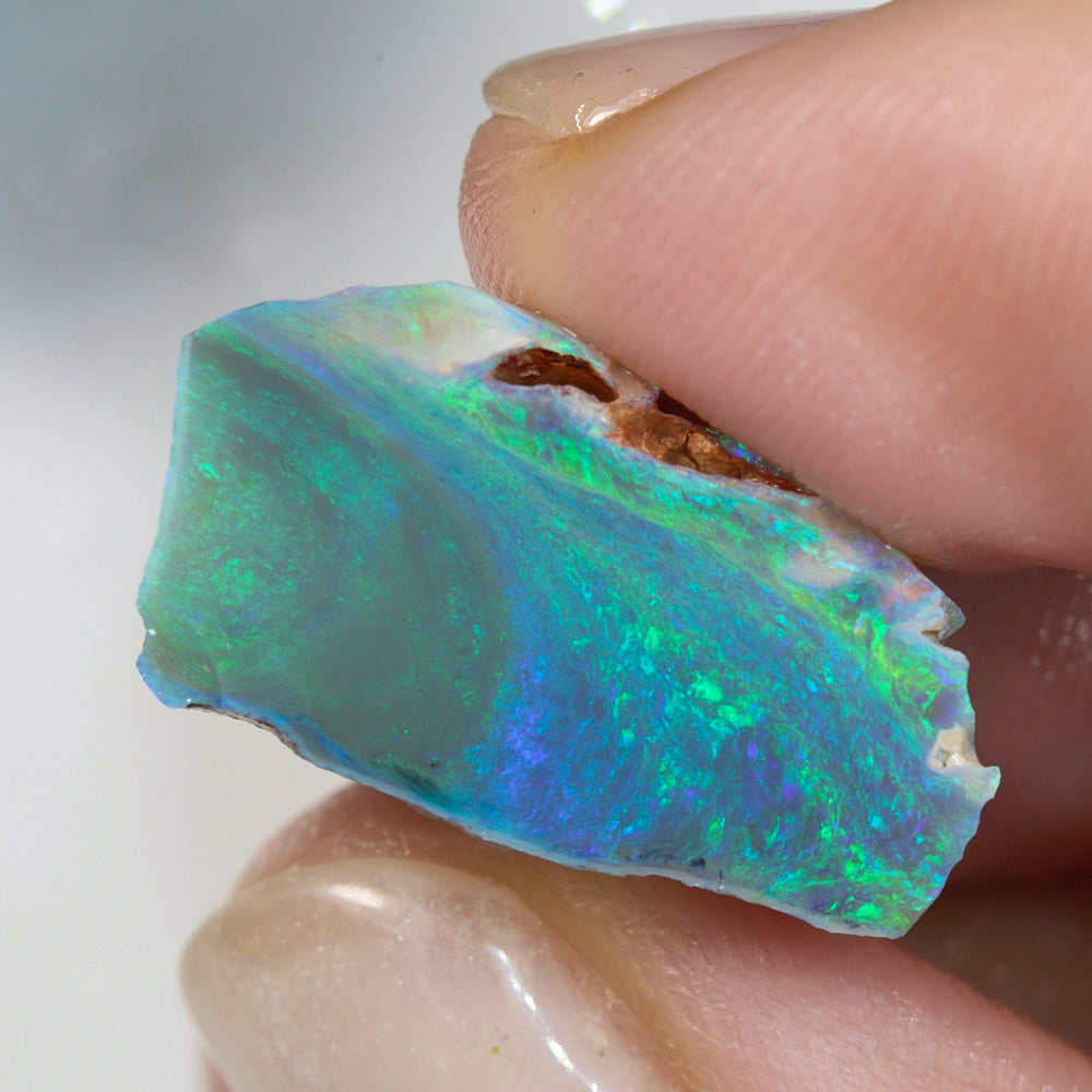 17.7 cts Australian Rough Opal Lightning Ridge