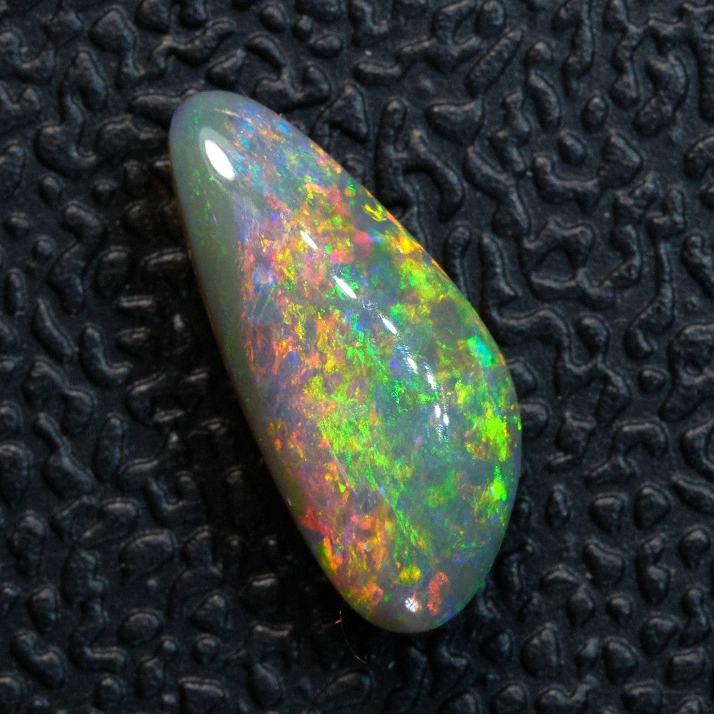1.00 cts Dark Opal Lightning Ridge Solid Stone