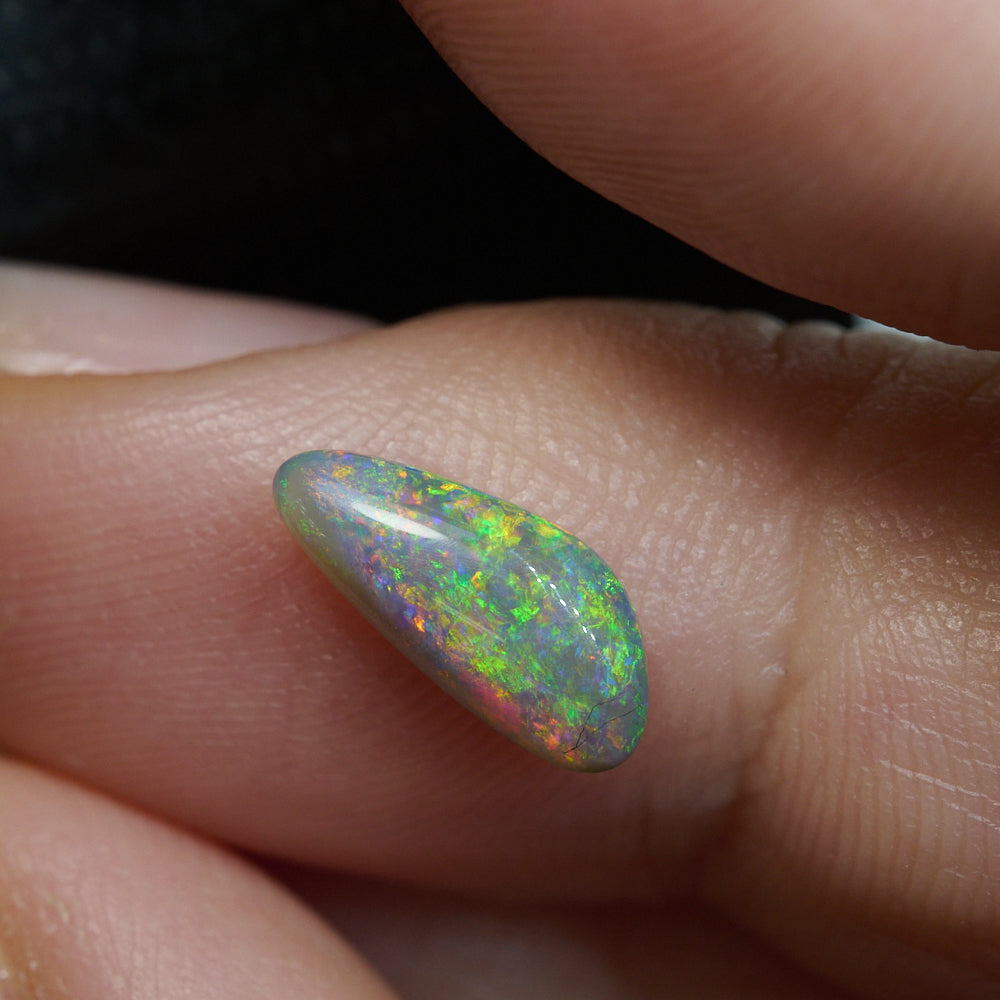 1.00 cts Dark Opal Lightning Ridge Solid Stone