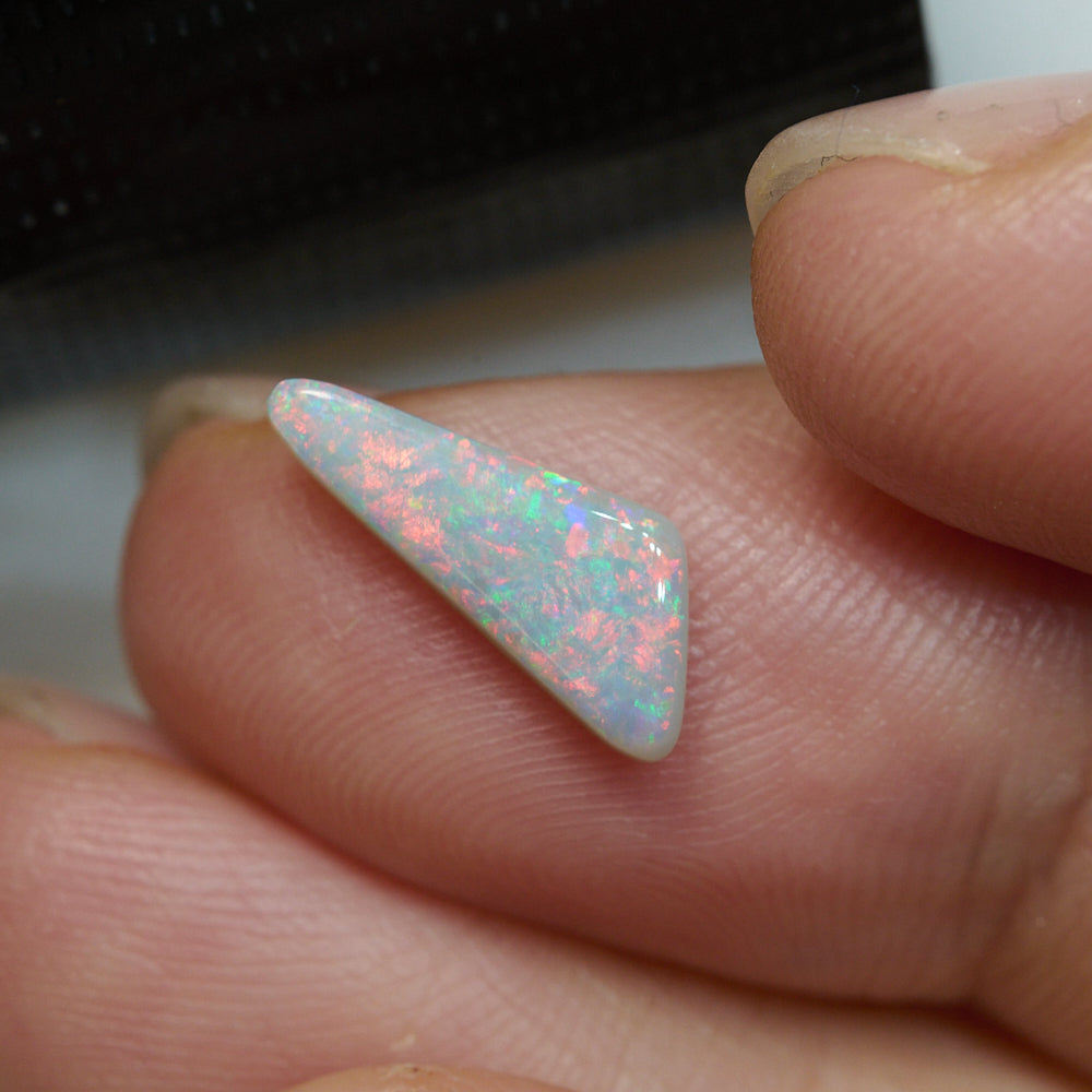 0.95 cts Light Solid Opal Stone Lightning Ridge