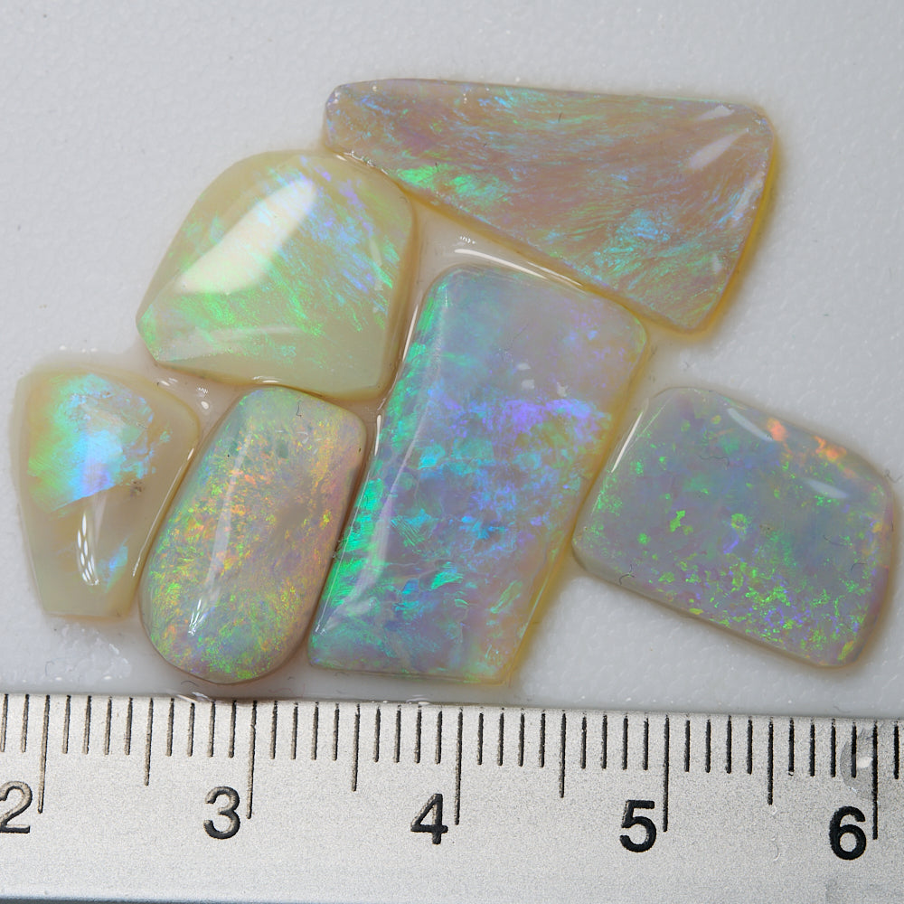 22.6 cts Rough Opal Parcel Lightning Ridge Rubs