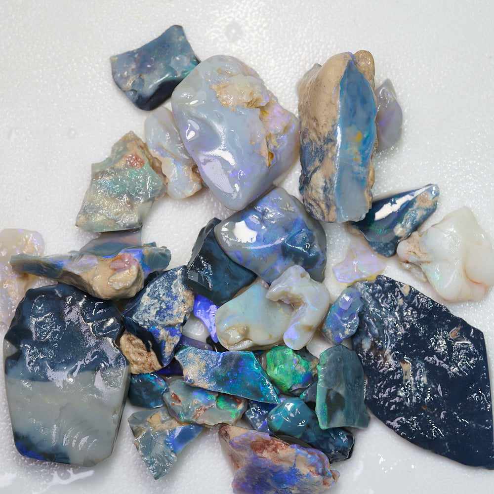 201.2 cts Black Rough Opal Parcel Lightning Ridge Potch &amp; Colour CMR