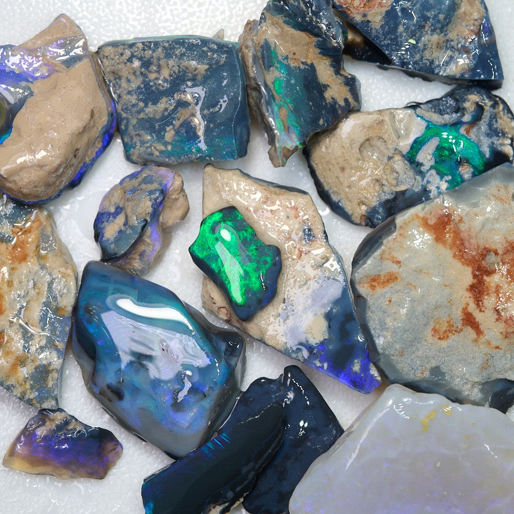 208.5 cts Black Rough Opal Parcel Lightning Ridge Potch &amp; Colour CMR