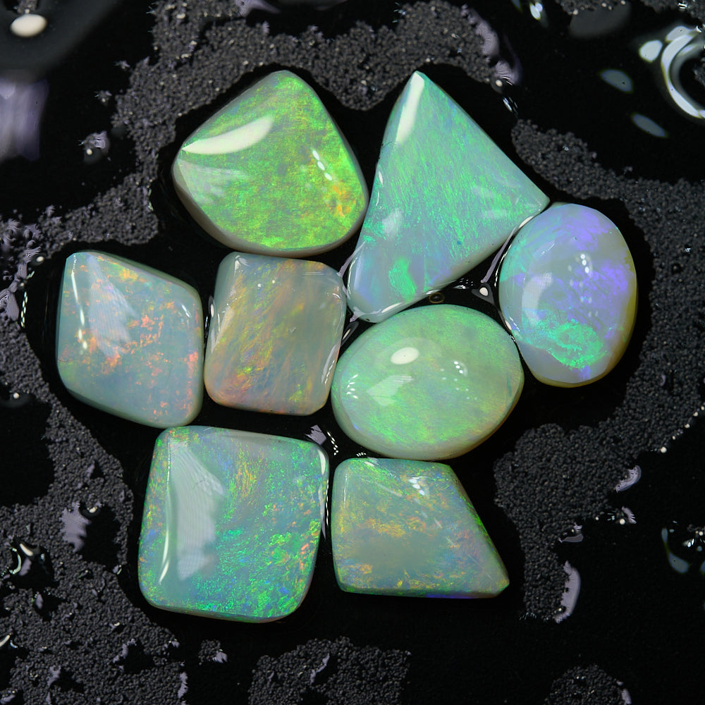 16.1 cts Rough Opal Parcel Lightning Ridge Rubs