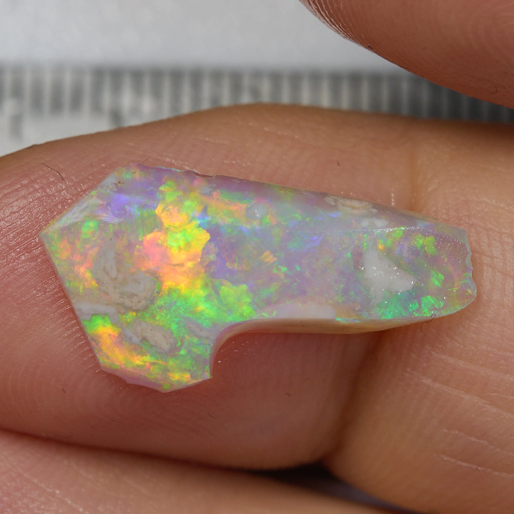 3.33 cts Rough Opal Lightning Ridge
