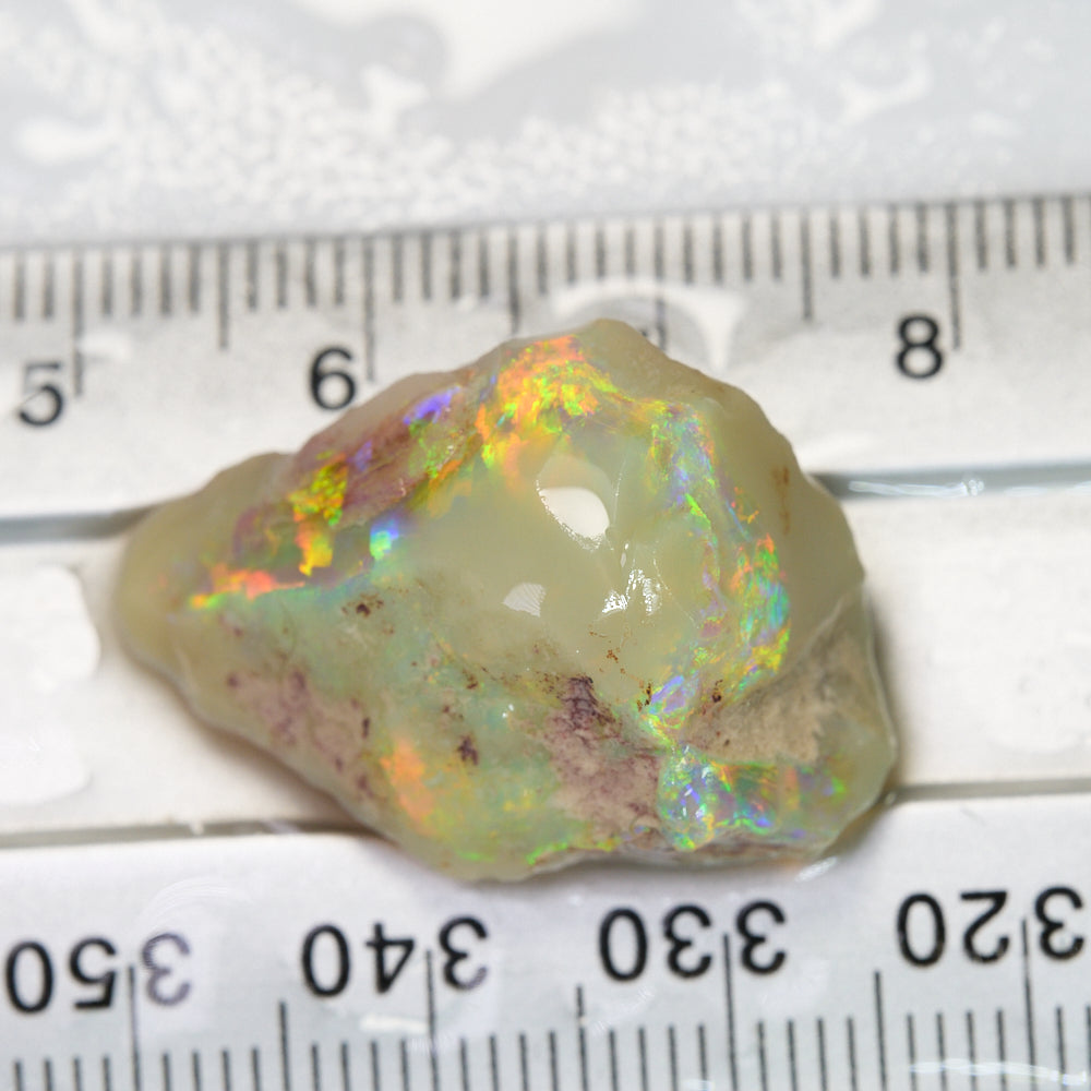 23 cts Rough Opal Lightning Ridge